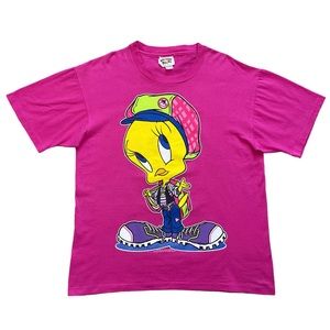 Vintage 90's Looney Tunes Women's Tweety Pink T-shirt Large